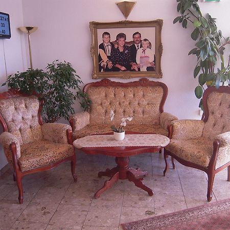 Hotel Kaiserquelle ซาลซ์กิทเทอร์ ภายนอก รูปภาพ