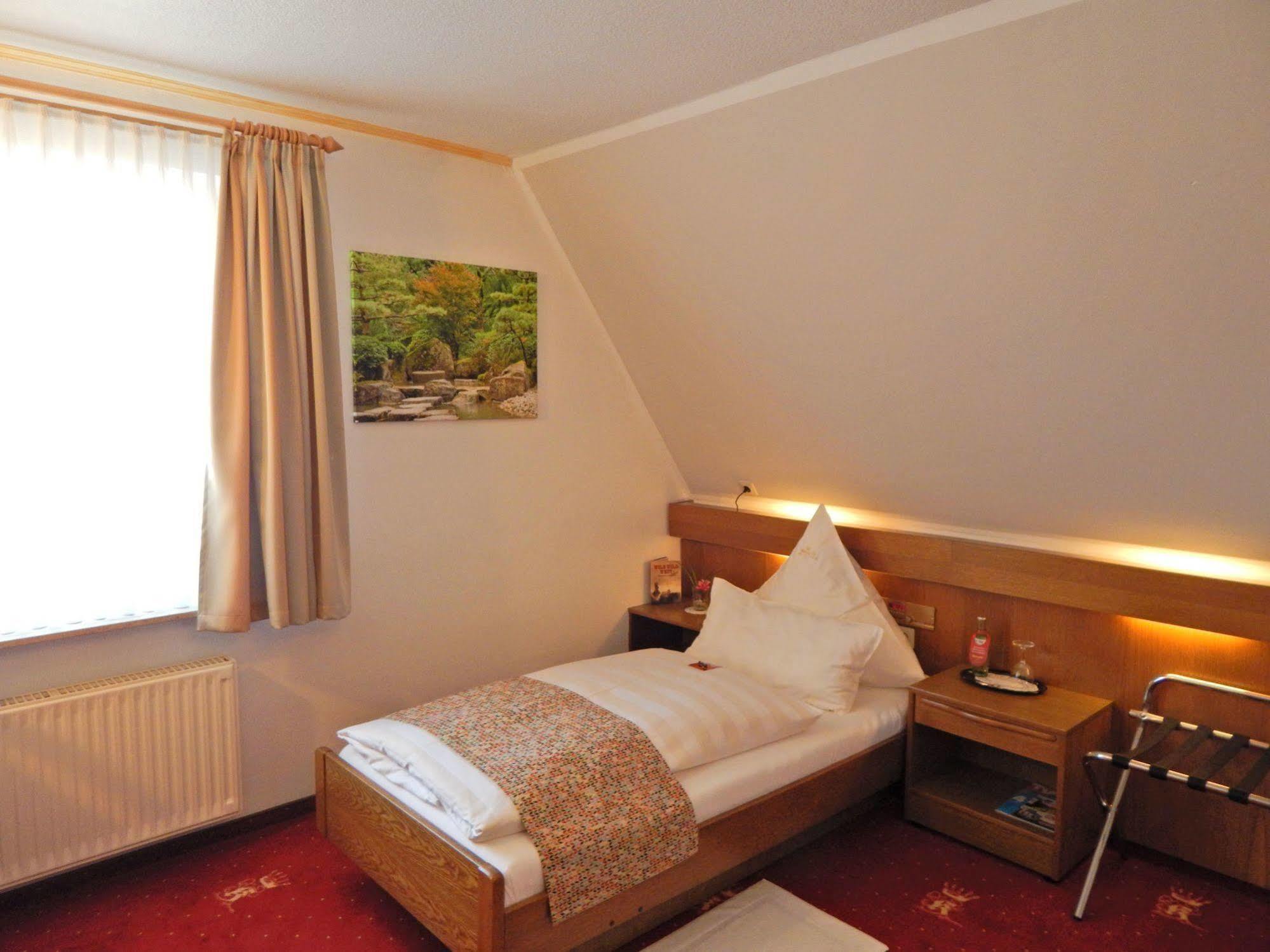 Hotel Kaiserquelle ซาลซ์กิทเทอร์ ภายนอก รูปภาพ